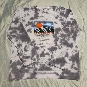 Vintage Colorado Ski & Snowboard Sweatshirt